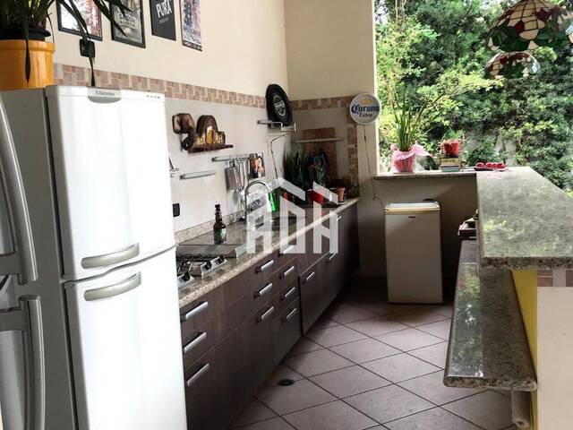 Casa para Venda em Santana de Parnaíba - 5