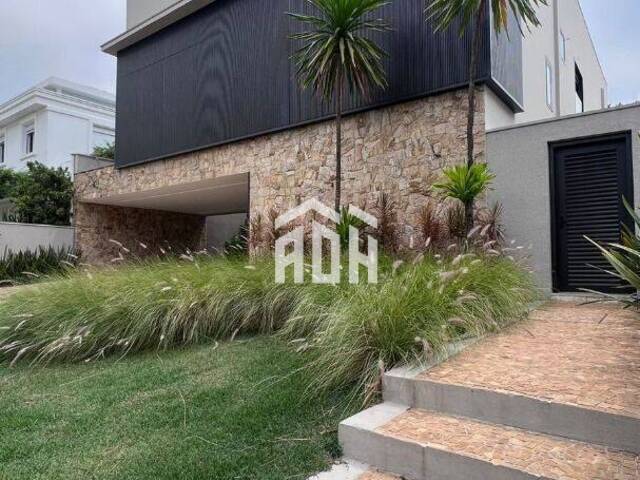 #18 - Casa para Venda em Barueri - SP