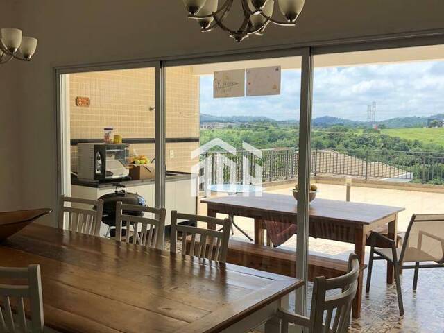 Casa para Venda em Santana de Parnaíba - 5