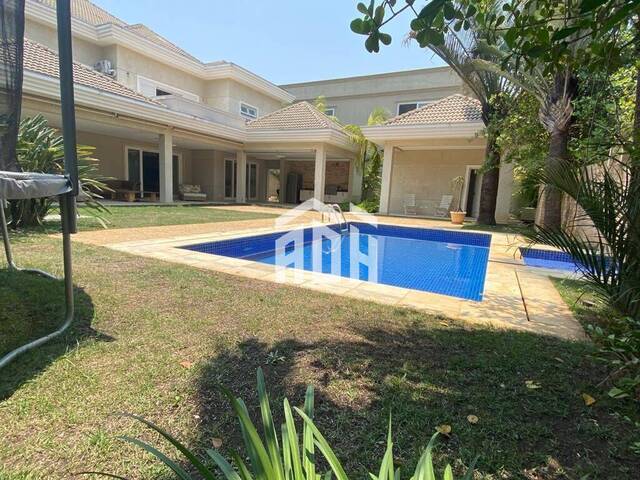 Casa para Venda em Santana de Parnaíba - 5