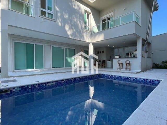 Casa para Venda em Santana de Parnaíba - 2