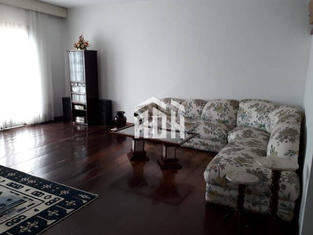 Casa para Venda em Santana de Parnaíba - 2