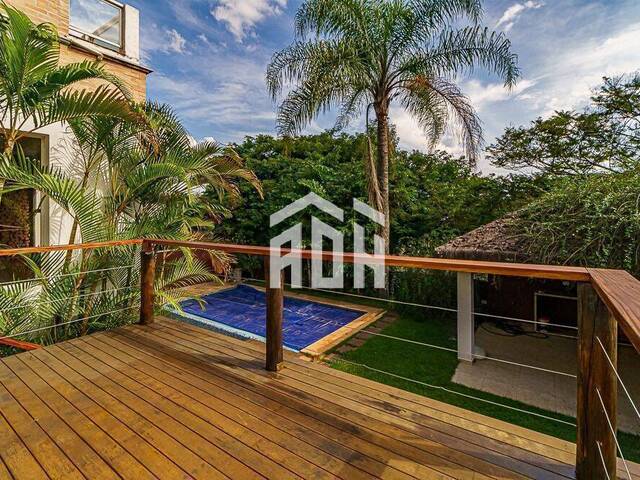 Casa para Venda em Santana de Parnaíba - 2