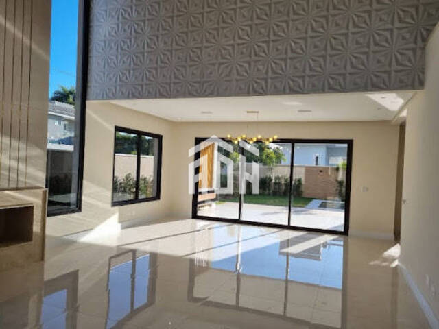 Casa para Venda em Santana de Parnaíba - 5