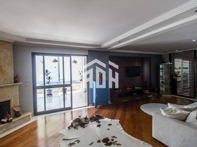 Casa para Venda em Santana de Parnaíba - 5