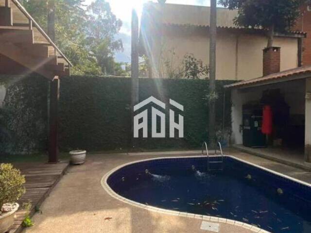 Casa para Venda em Santana de Parnaíba - 2