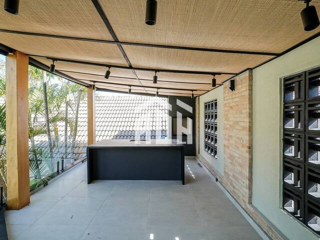 Casa para Venda em Santana de Parnaíba - 3