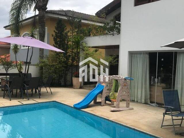 #92 - Casa para Venda em Santana de Parnaíba - SP
