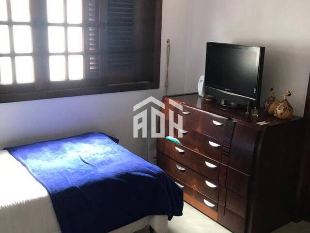 #92 - Casa para Venda em Santana de Parnaíba - SP