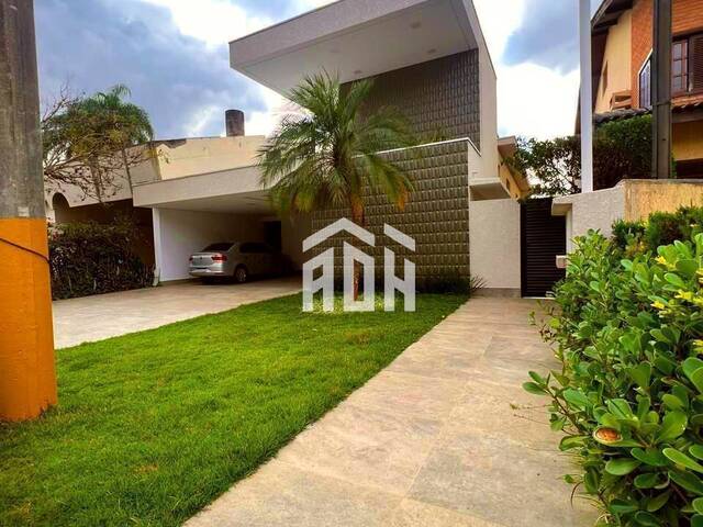 Casa para Venda em Santana de Parnaíba - 4