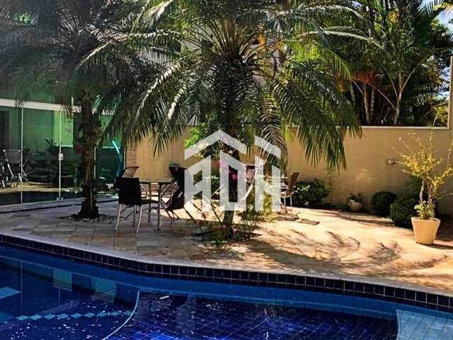 Casa para Venda em Santana de Parnaíba - 4