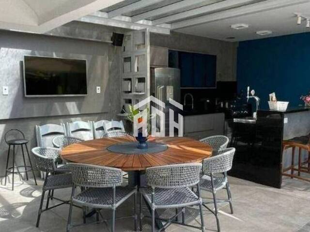 Casa para Venda em Santana de Parnaíba - 2