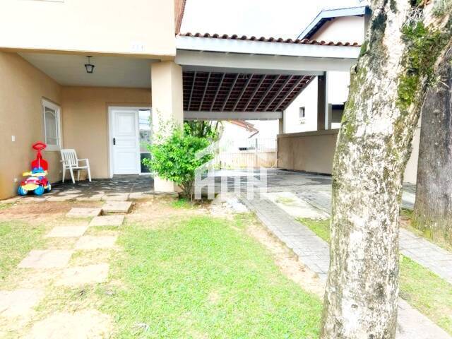 Casa para Venda em Santana de Parnaíba - 5