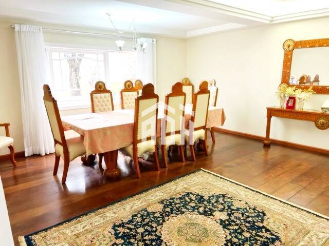 Casa para Venda em Santana de Parnaíba - 2