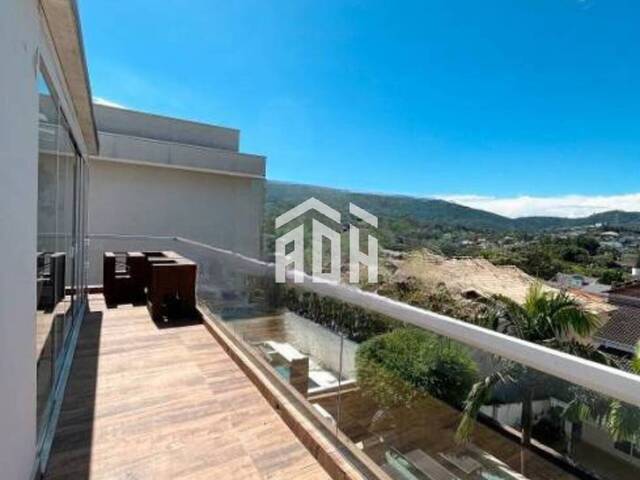 Casa para Venda em Santana de Parnaíba - 4