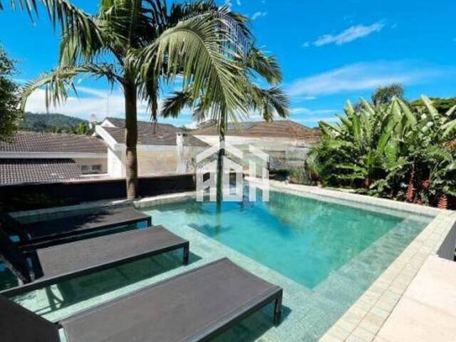 Casa para Venda em Santana de Parnaíba - 2