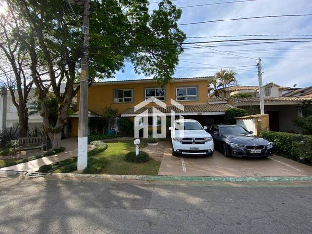 Casa para Venda em Santana de Parnaíba - 5