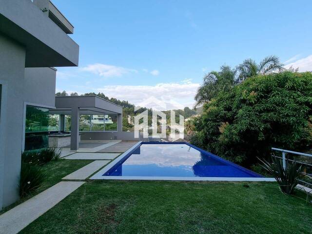 Casa para Venda em Santana de Parnaíba - 5