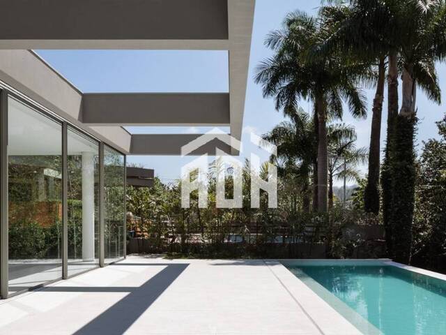 Casa para Venda em Santana de Parnaíba - 2