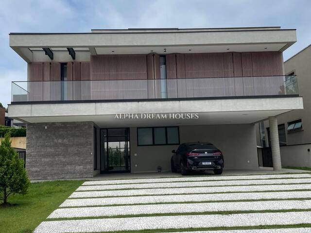 Casa para Venda em Santana de Parnaíba - 2