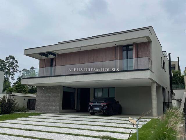 Casa para Venda em Santana de Parnaíba - 3