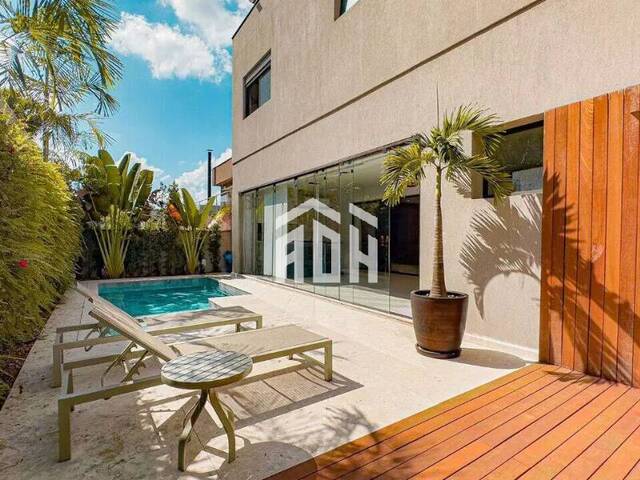 Casa para Venda em Santana de Parnaíba - 2