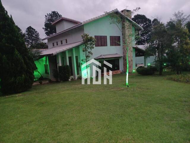 Casa para Venda em Santana de Parnaíba - 3