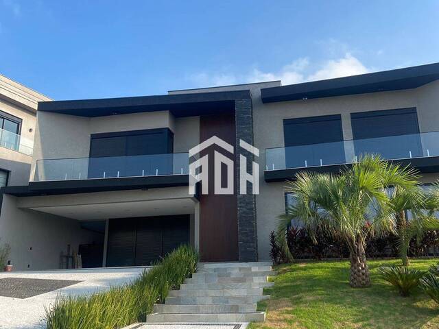 Casa para Venda em Santana de Parnaíba - 3