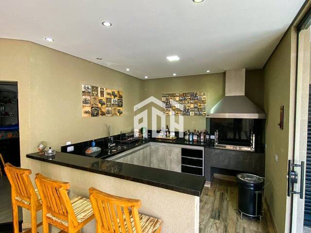 Casa para Venda em Santana de Parnaíba - 2