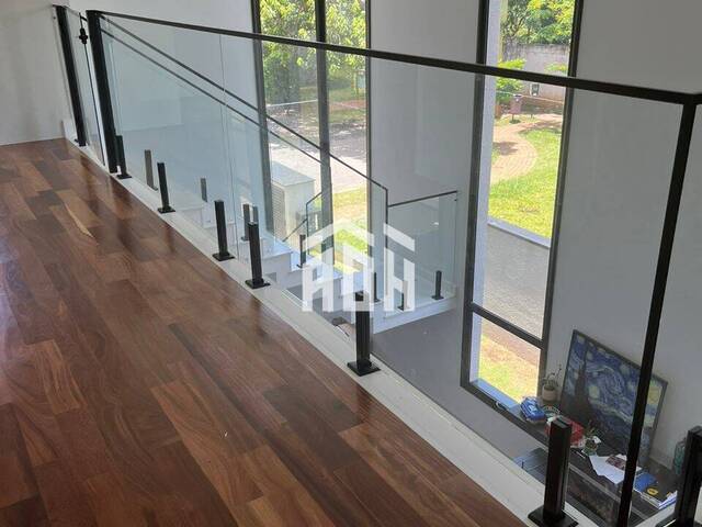 Casa para Venda em Santana de Parnaíba - 5