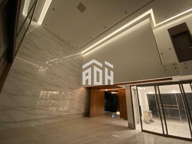 Casa para Venda em Santana de Parnaíba - 3