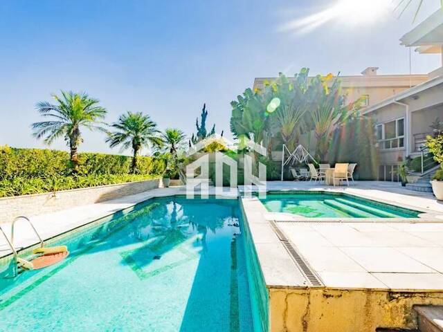 Casa para Venda em Santana de Parnaíba - 4