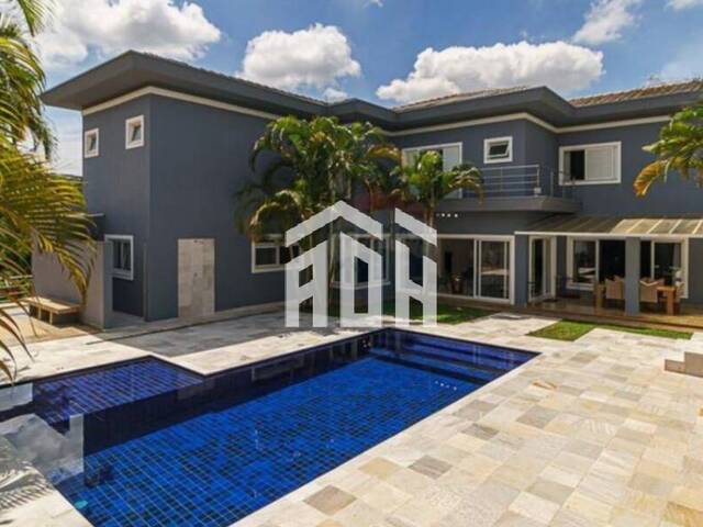 Casa para Venda em Santana de Parnaíba - 2