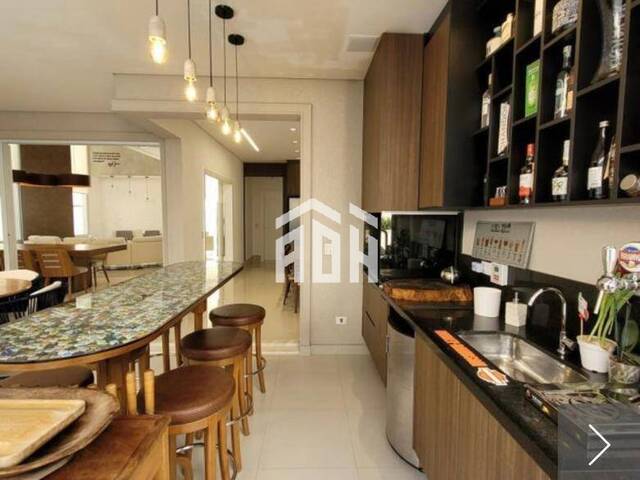 Casa para Venda em Santana de Parnaíba - 5