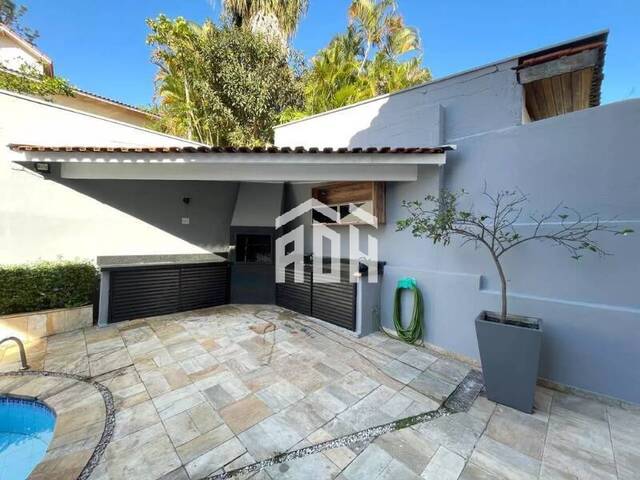 Casa para Venda em Santana de Parnaíba - 3