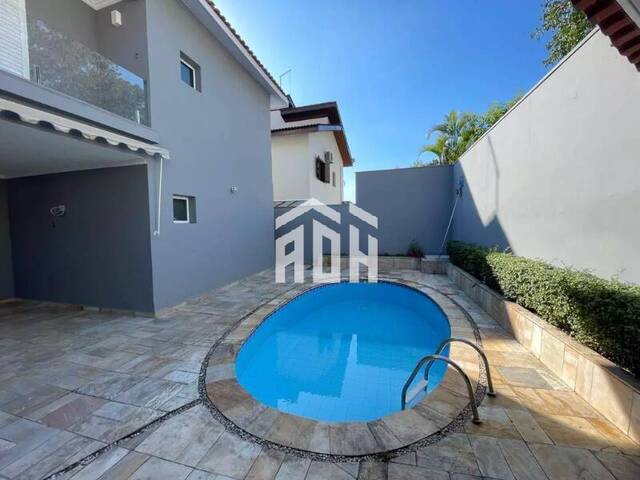 Casa para Venda em Santana de Parnaíba - 2