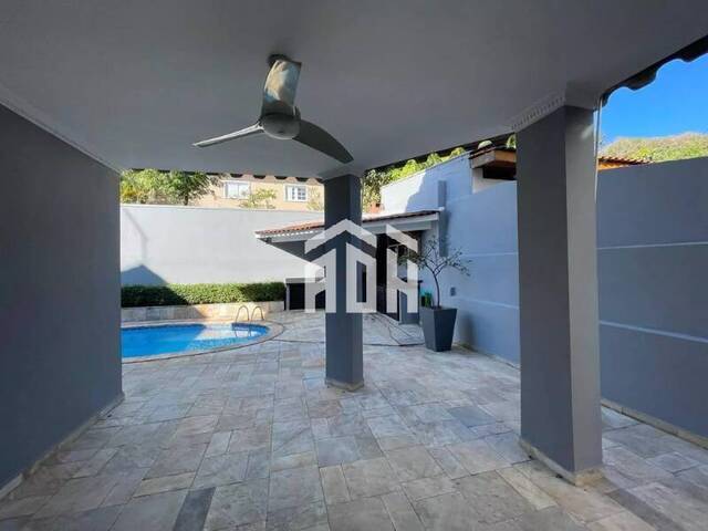 Casa para Venda em Santana de Parnaíba - 4