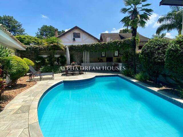 Casa para Venda em Santana de Parnaíba - 3