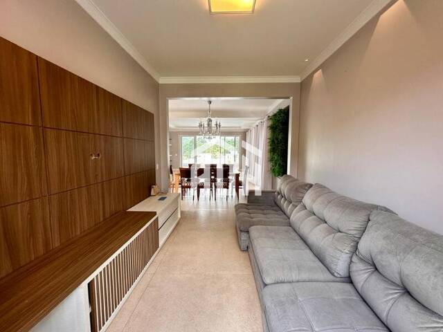 Casa para Venda em Santana de Parnaíba - 4