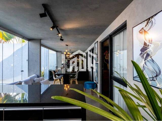 Casa para Venda em Santana de Parnaíba - 3