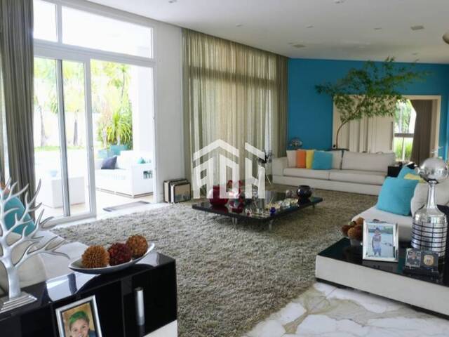 Casa para Venda em Santana de Parnaíba - 4