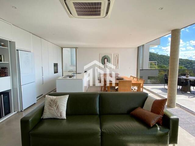 Casa para Venda em Santana de Parnaíba - 5