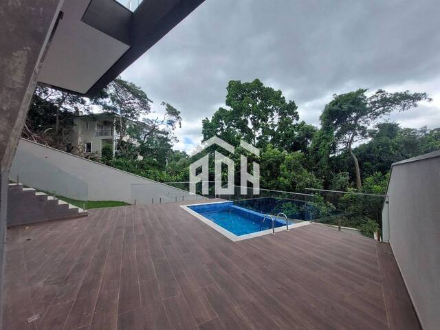 Casa para Venda em Santana de Parnaíba - 4