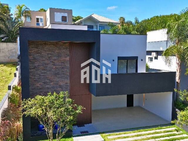 #640 - Casa para Venda em Santana de Parnaíba - SP