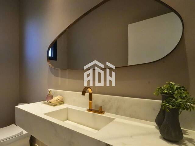 Casa para Venda em Santana de Parnaíba - 4