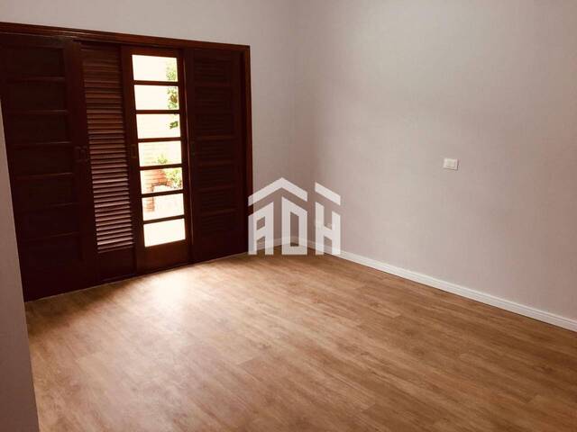 Casa para Locação em Santana de Parnaíba - 5