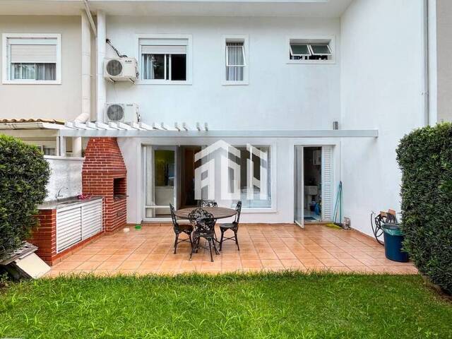 Casa para Venda em Santana de Parnaíba - 4