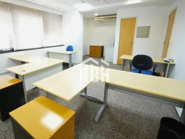 #683 - Sala para Locação em Barueri - SP