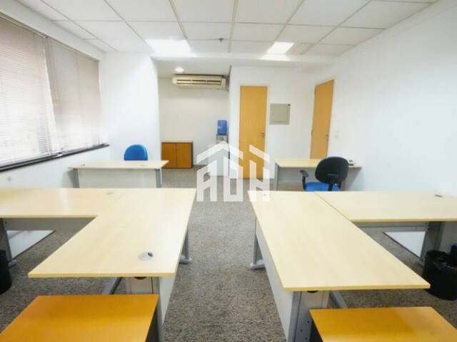 #683 - Sala para Locação em Barueri - SP