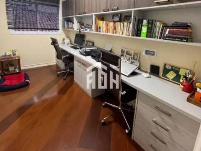 Casa para Venda em Santana de Parnaíba - 5